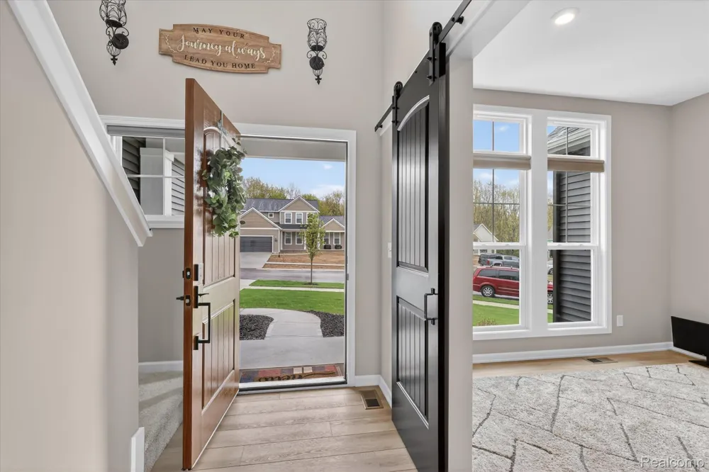 3262 Barett Ridge Georgetown Charter Township, MI 49428