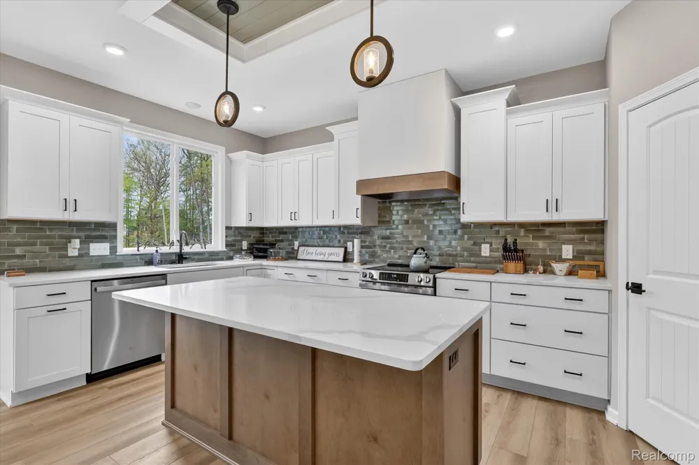 3262 Barett Ridge Georgetown Charter Township, MI 49428