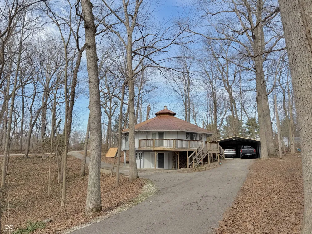 50 Woodlawn Village Mitchell, IN 47446