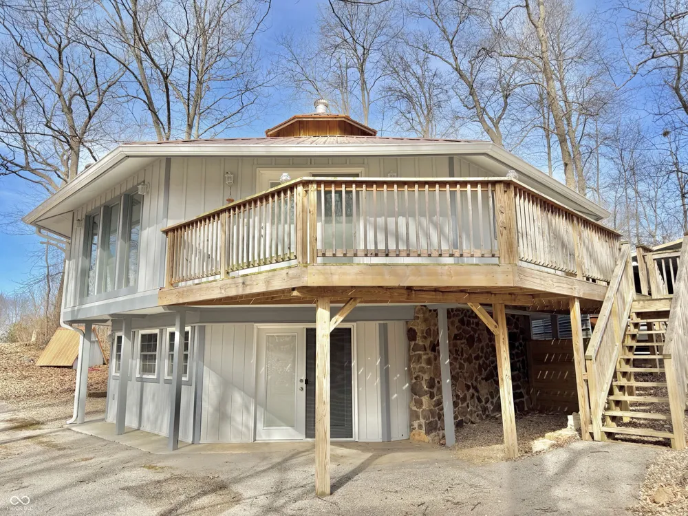 50 Woodlawn Village Mitchell, IN 47446