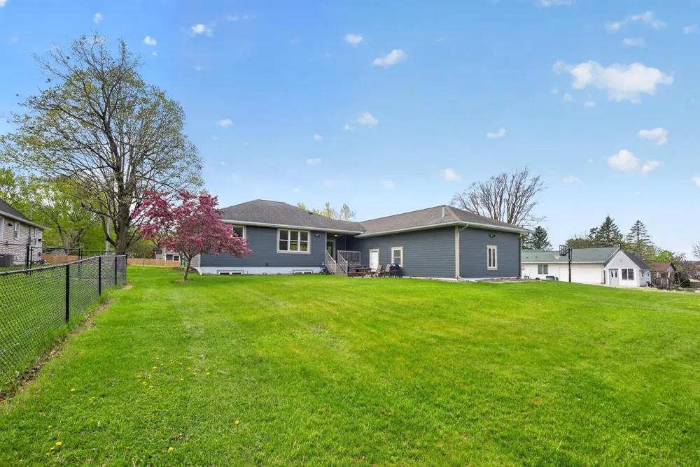 605 Union Street NE Chatfield, MN 55923