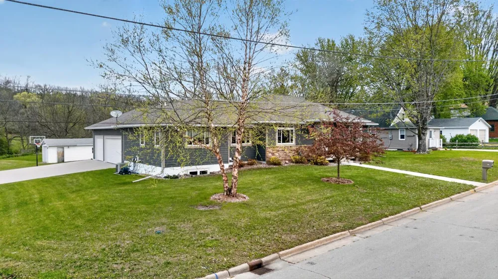 605 Union Street NE Chatfield, MN 55923