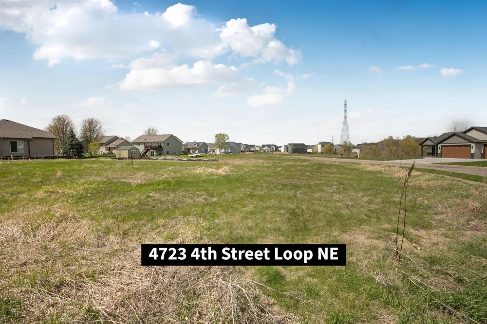 4723 4th Street Loop NE Saint Cloud, MN 56304