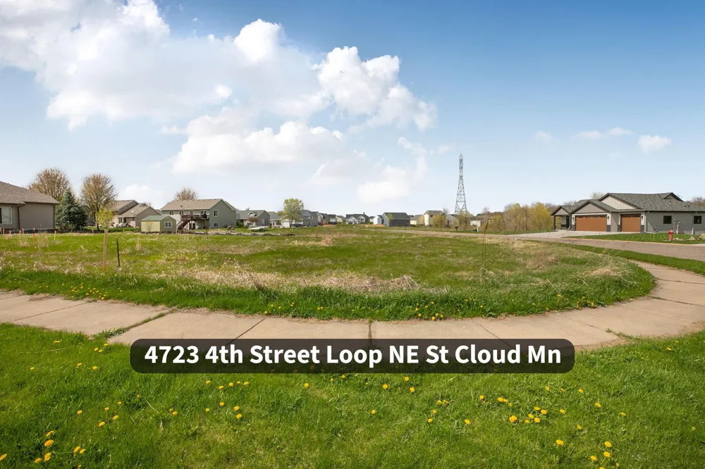 4723 4th Street Loop NE Saint Cloud, MN 56304