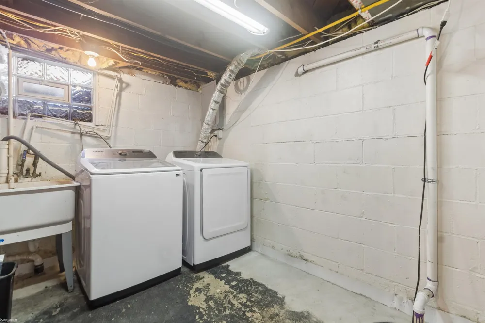 1324 22nd Street Port Huron City, MI 48060