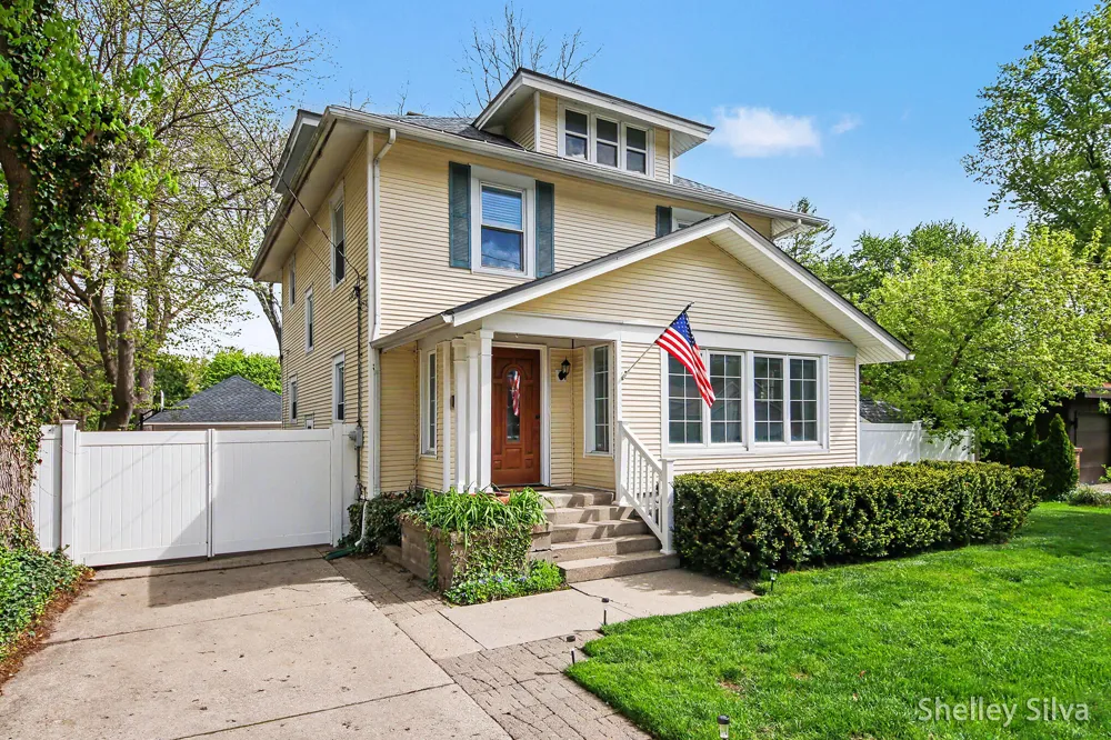2217 Boston Street SE East Grand Rapids City, MI 49506