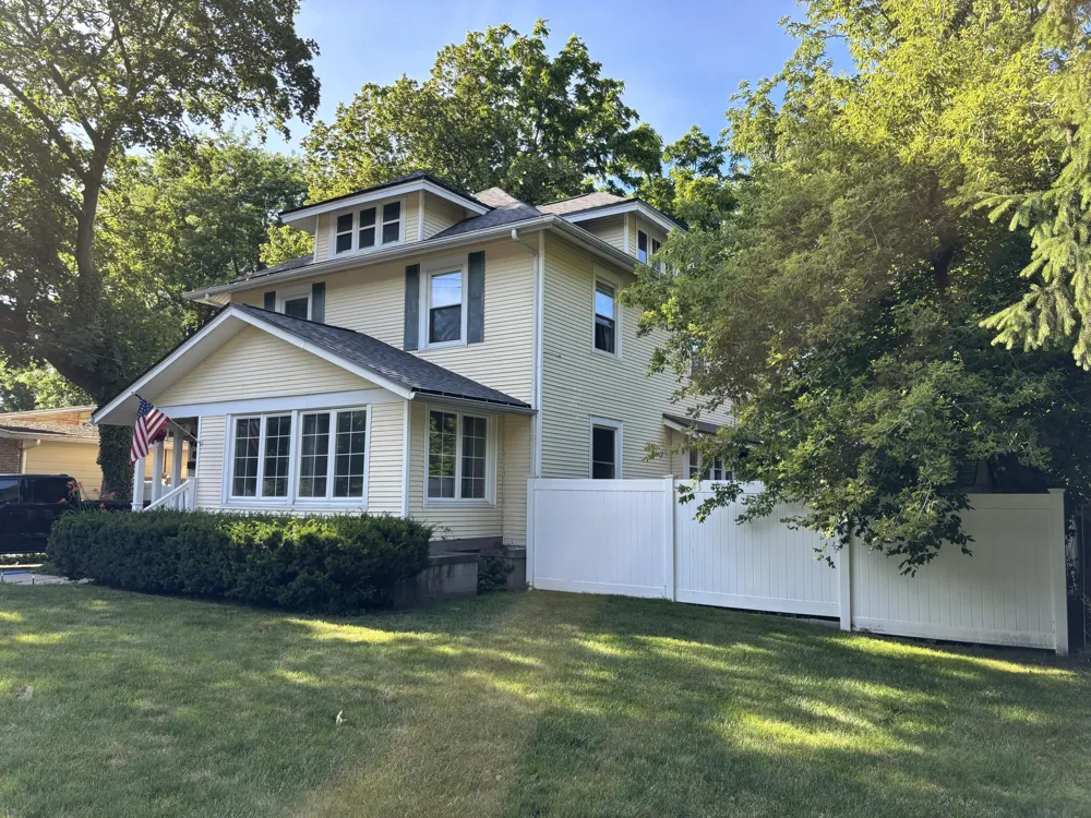 2217 Boston Street SE East Grand Rapids City, MI 49506