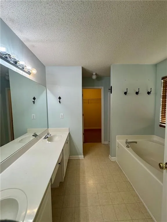 1840 Arborwood Drive Grayson, GA 30017