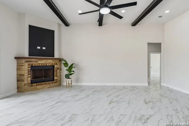 109 Summer Meadow Dr La Vernia, TX 78121