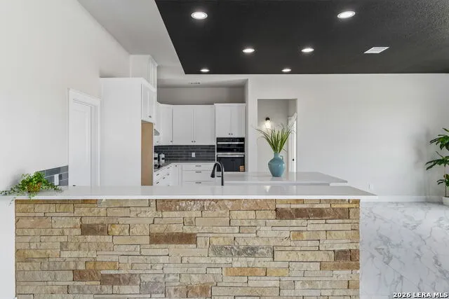 109 Summer Meadow Dr La Vernia, TX 78121