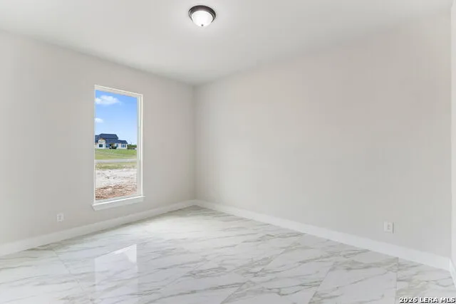 109 Summer Meadow Dr La Vernia, TX 78121