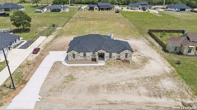 109 Summer Meadow Dr La Vernia, TX 78121