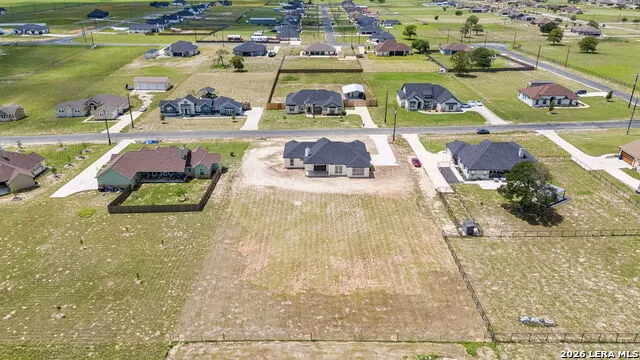 109 Summer Meadow Dr La Vernia, TX 78121