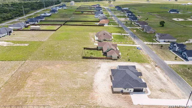 109 Summer Meadow Dr La Vernia, TX 78121