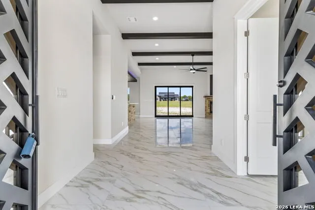 109 Summer Meadow Dr La Vernia, TX 78121