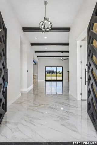 109 Summer Meadow Dr La Vernia, TX 78121