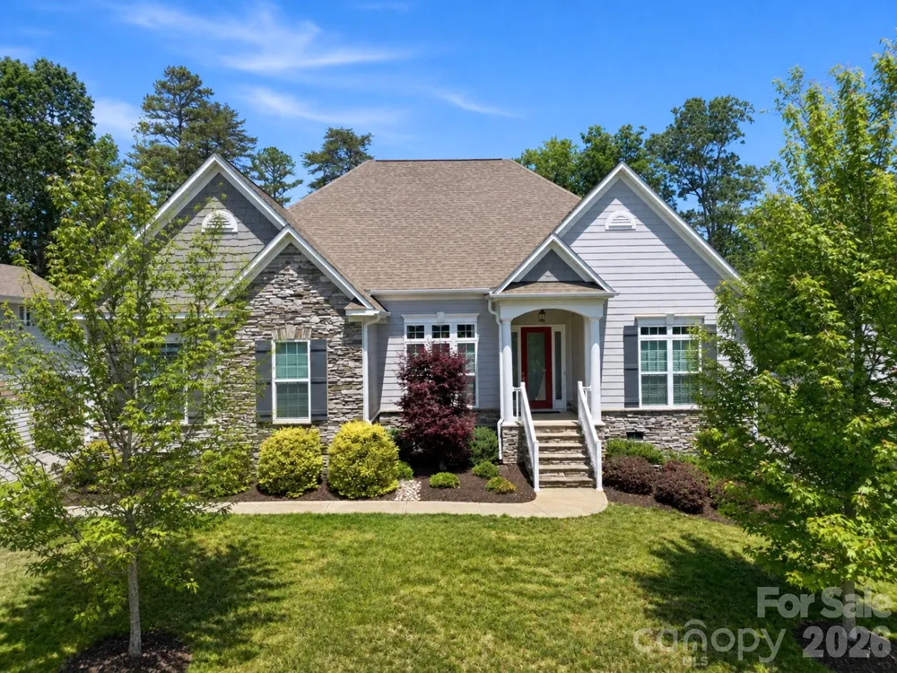 4198 Abernathy Place Harrisburg, NC 28075