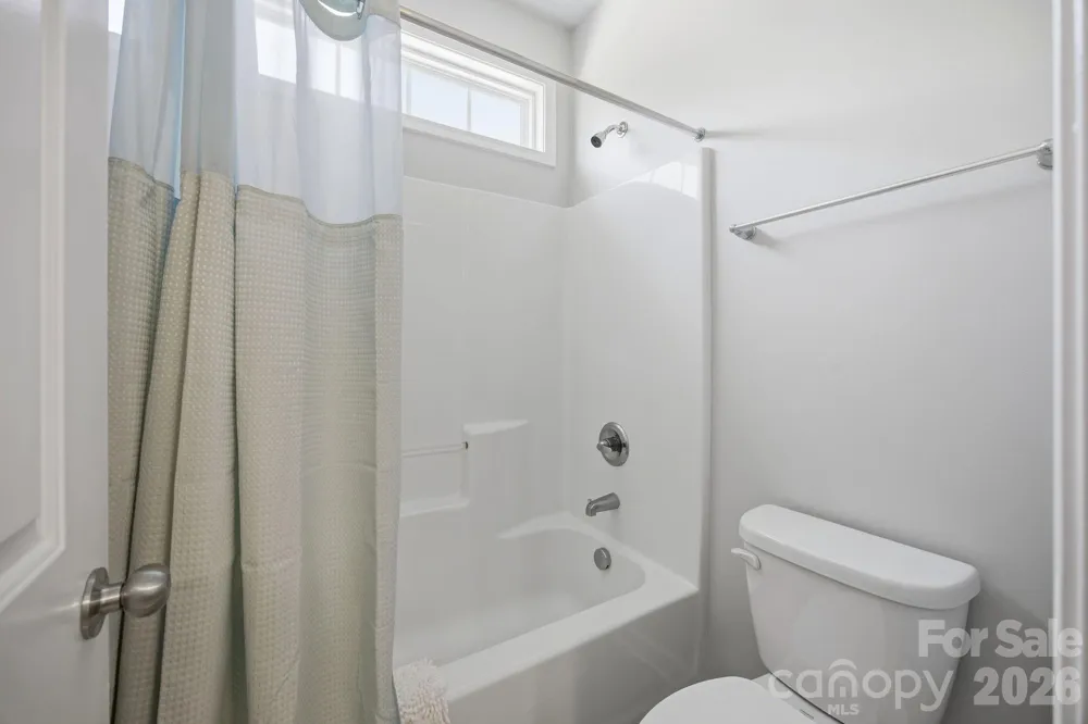 4198 Abernathy Place Harrisburg, NC 28075