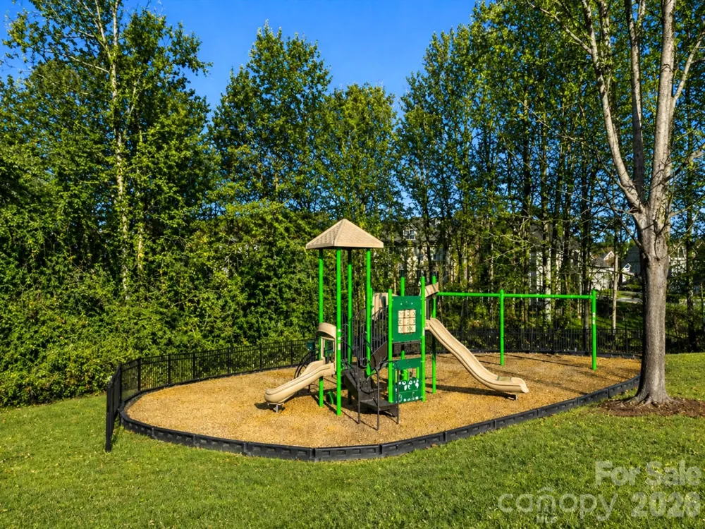 4198 Abernathy Place Harrisburg, NC 28075