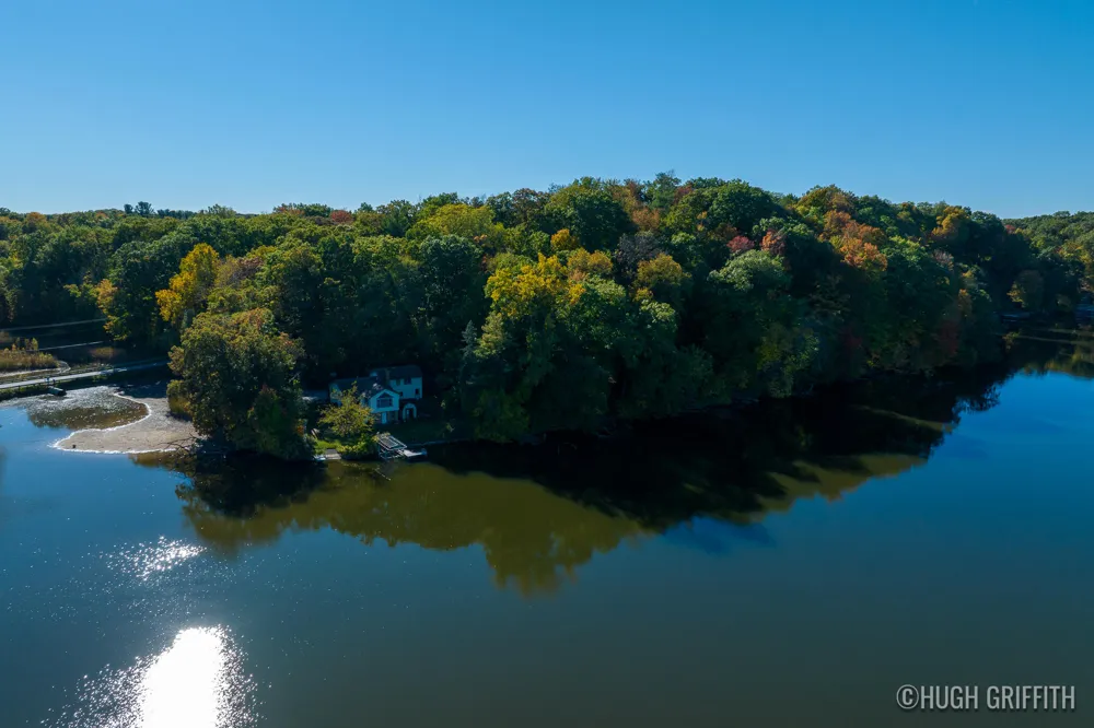 6811 Burger Drive SE Cascade Charter Township, MI 49546