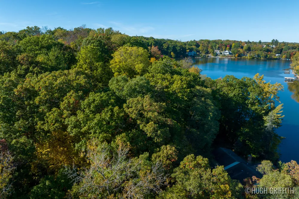 6811 Burger Drive SE Cascade Charter Township, MI 49546