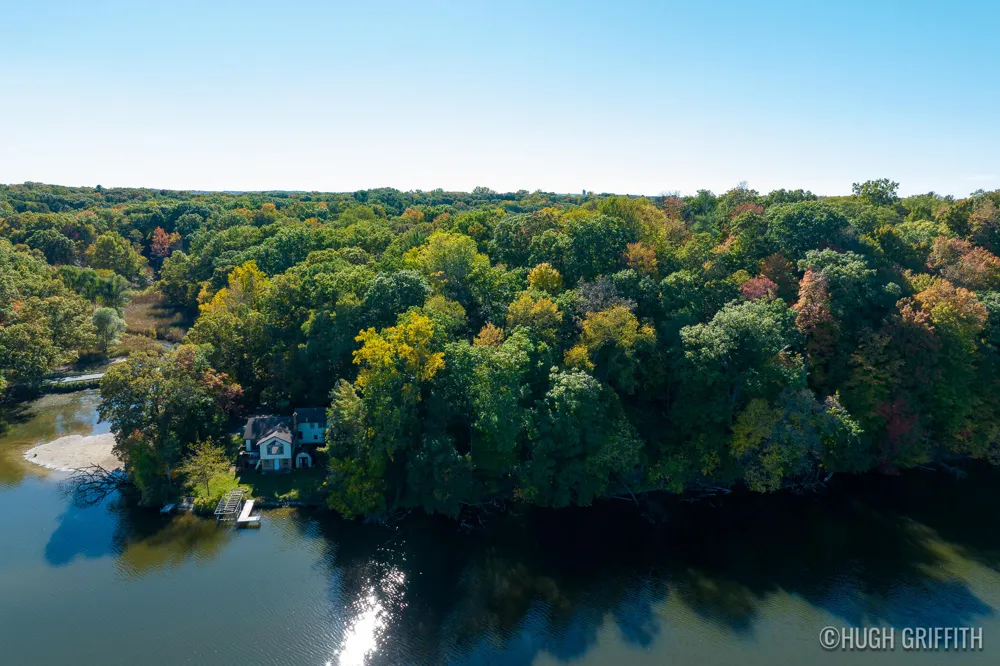 6811 Burger Drive SE Cascade Charter Township, MI 49546
