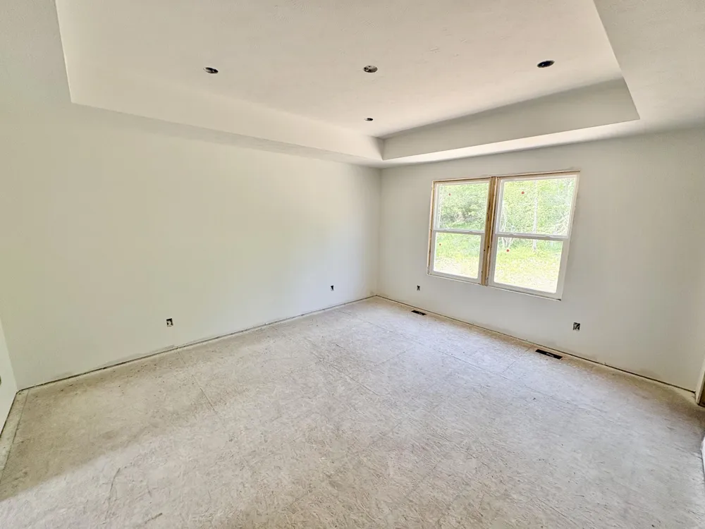 5859 Valley Point Drive SE Caledonia Township, MI 49316