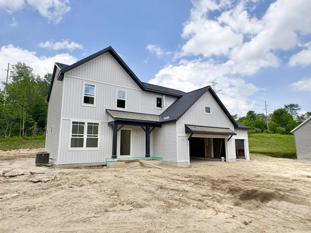 5859 Valley Point Drive SE Caledonia Township, MI 49316