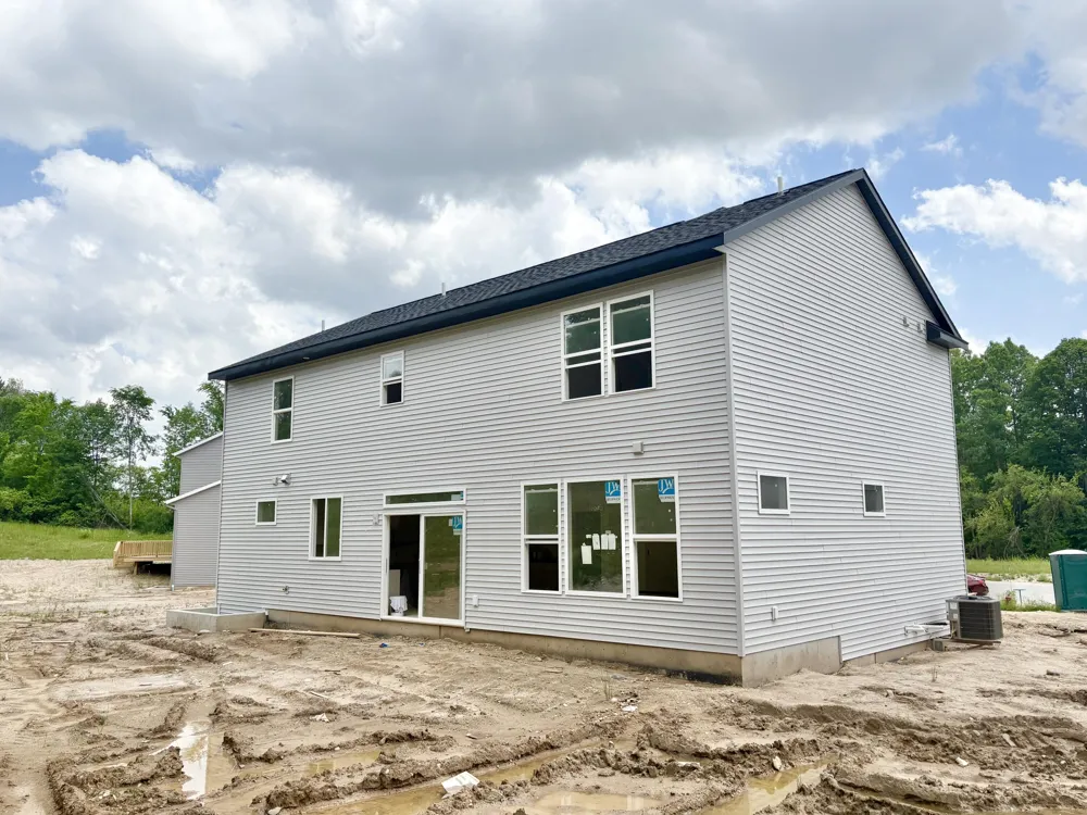 5859 Valley Point Drive SE Caledonia Township, MI 49316
