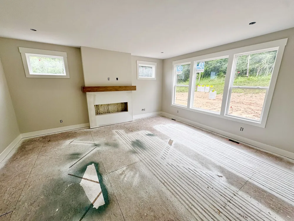 5859 Valley Point Drive SE Caledonia Township, MI 49316