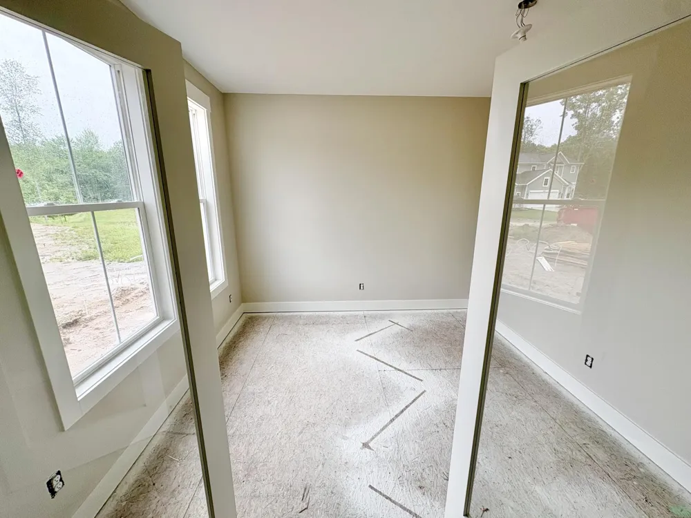 5859 Valley Point Drive SE Caledonia Township, MI 49316