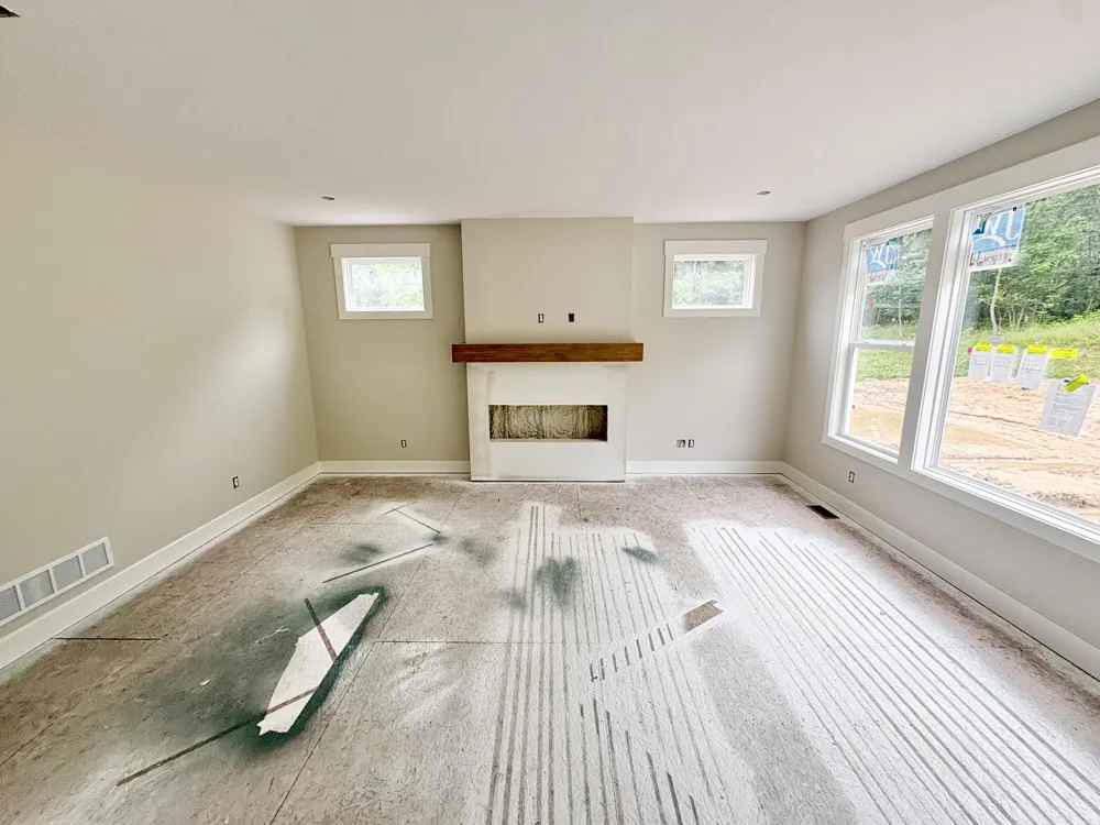 5859 Valley Point Drive SE Caledonia Township, MI 49316