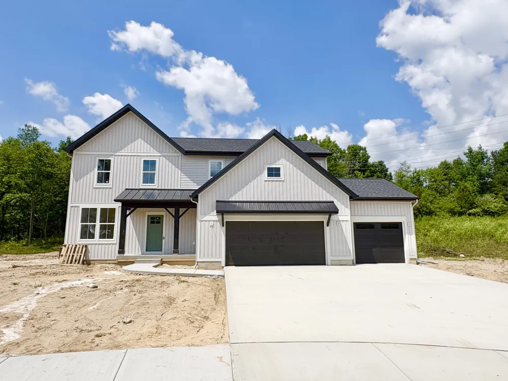 5859 Valley Point Drive SE Caledonia Township, MI 49316