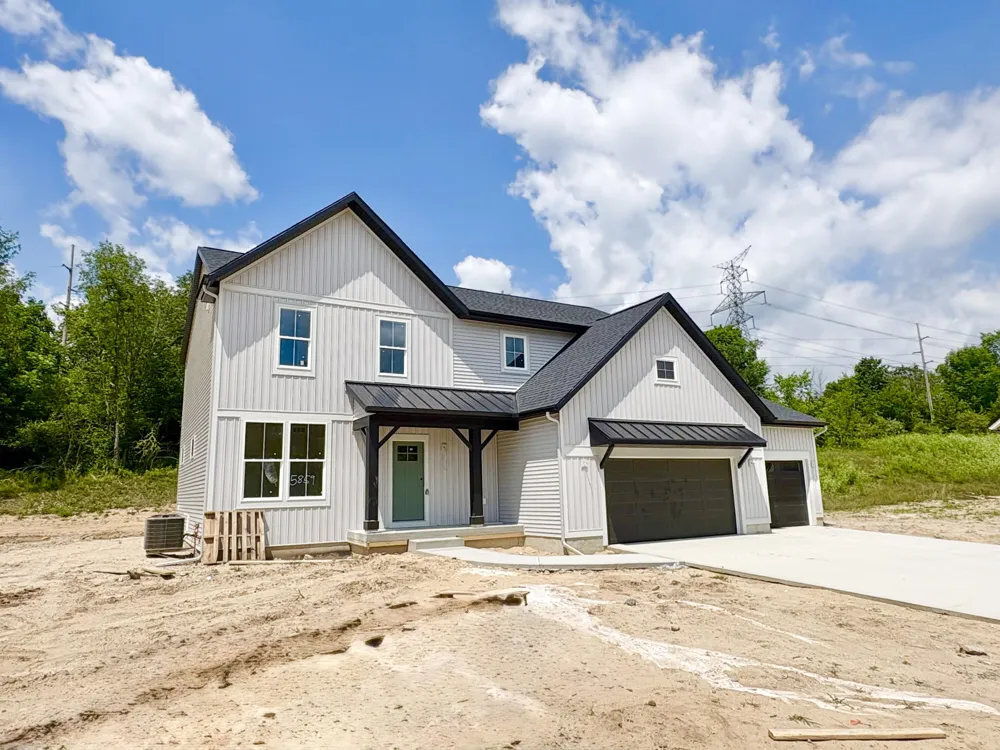 5859 Valley Point Drive SE Caledonia Township, MI 49316