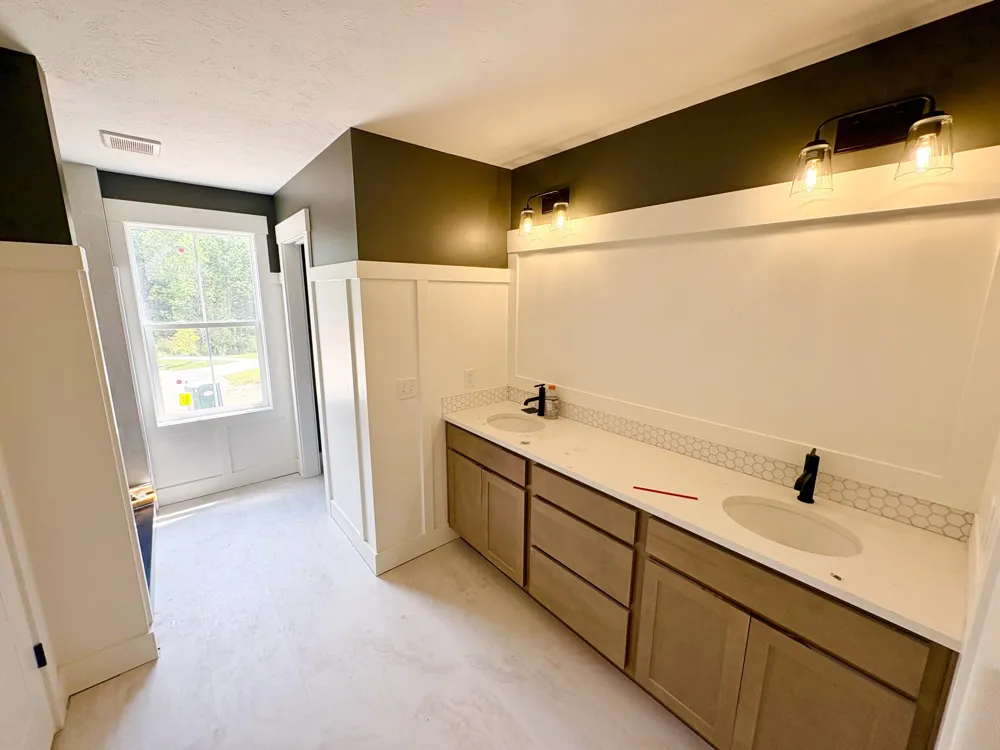 5859 Valley Point Drive SE Caledonia Township, MI 49316