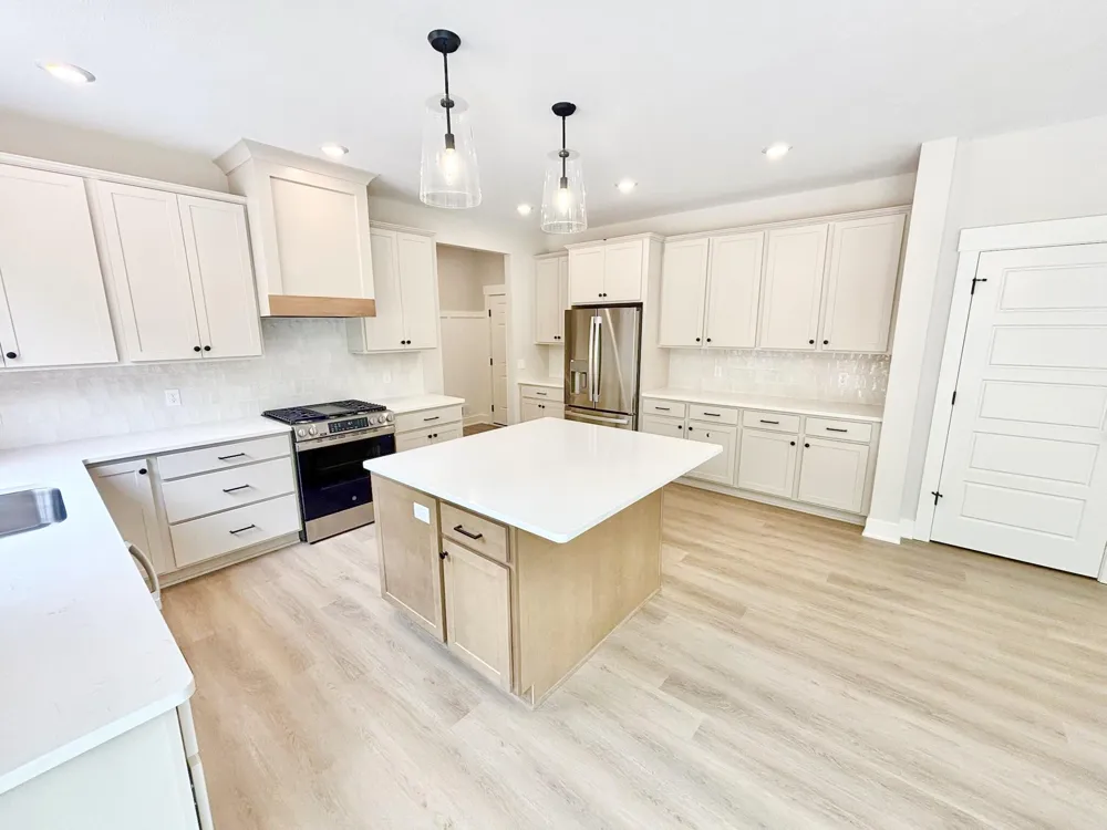 5859 Valley Point Drive SE Caledonia Township, MI 49316