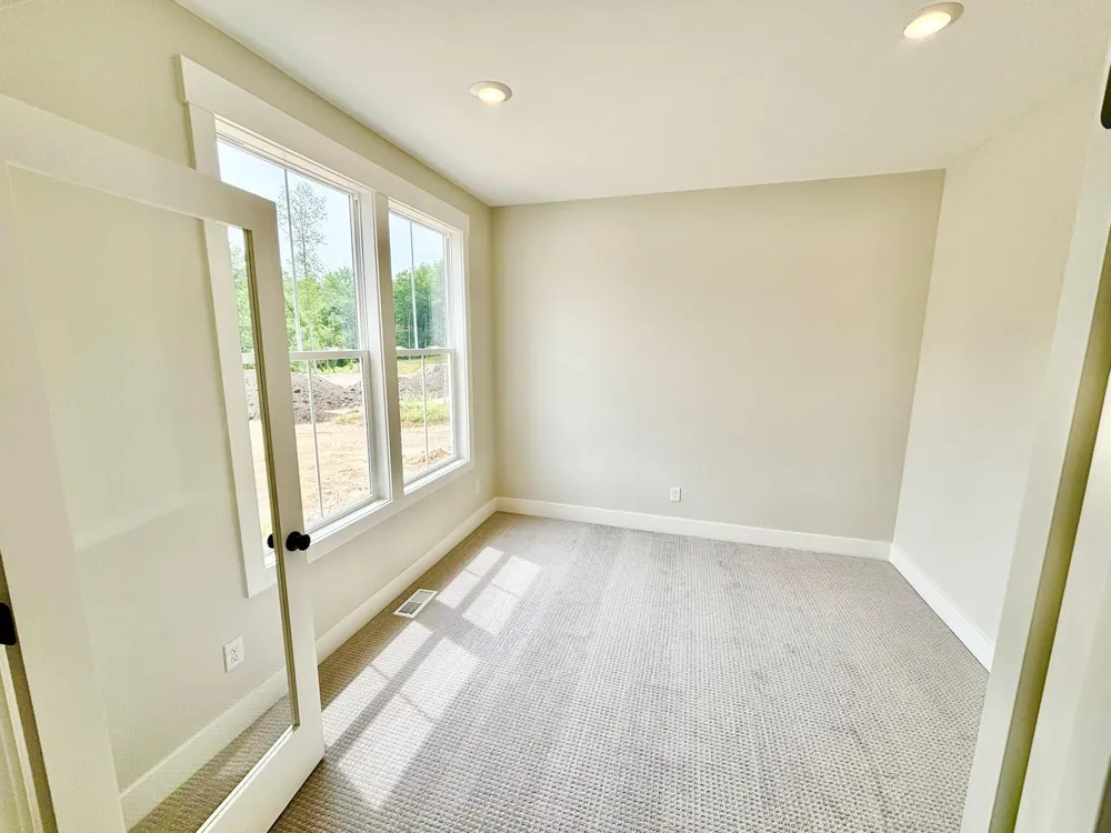 5859 Valley Point Drive SE Caledonia Township, MI 49316