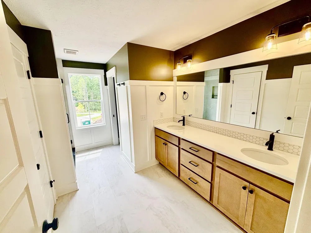 5859 Valley Point Drive SE Caledonia Township, MI 49316