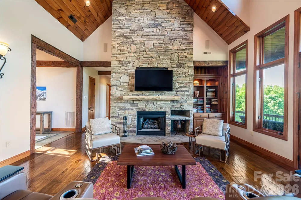 326 Summit Drive Whittier, NC 28789