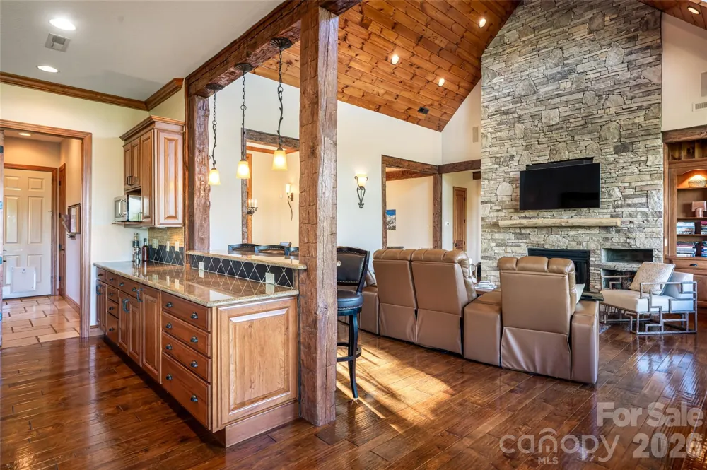 326 Summit Drive Whittier, NC 28789