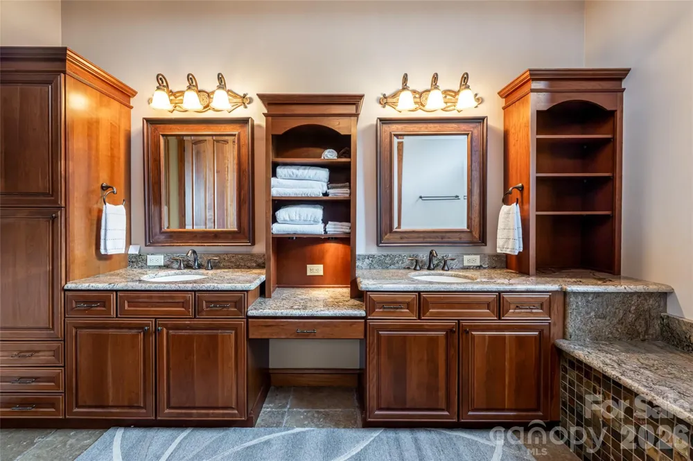 326 Summit Drive Whittier, NC 28789