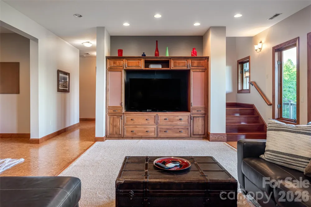 326 Summit Drive Whittier, NC 28789