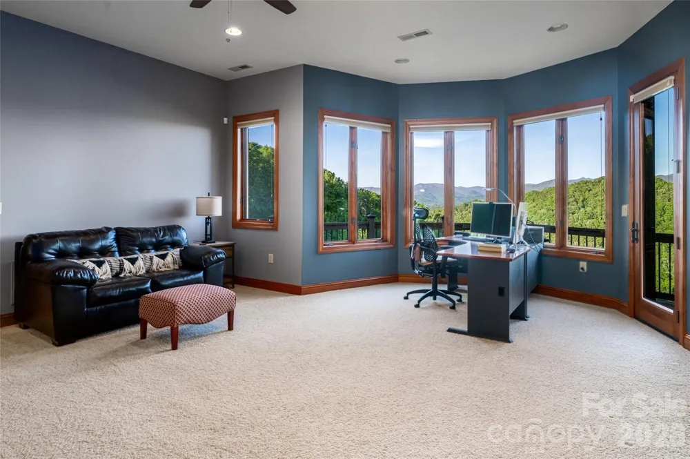 326 Summit Drive Whittier, NC 28789