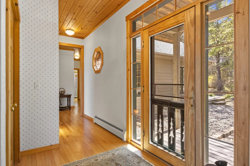 8431 Drake Lane Whitewater Township, MI 49690