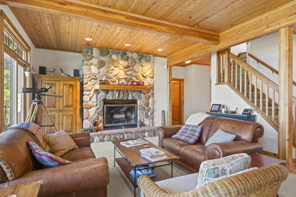 8431 Drake Lane Whitewater Township, MI 49690
