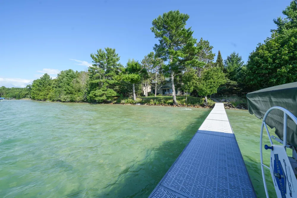 8431 Drake Lane Whitewater Township, MI 49690