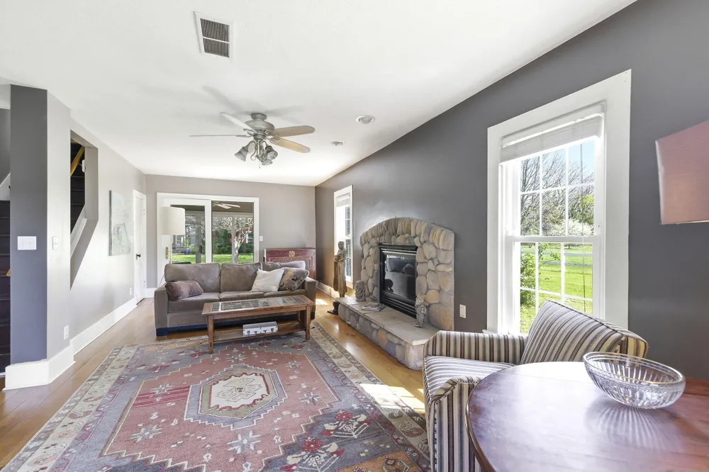 11971 S Hildebrandt Road Chikaming Township, MI 49125