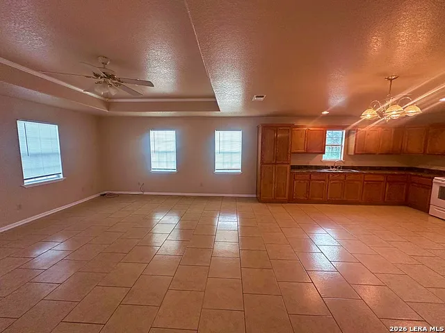 279 Edwards Ave Charlotte, TX 78011