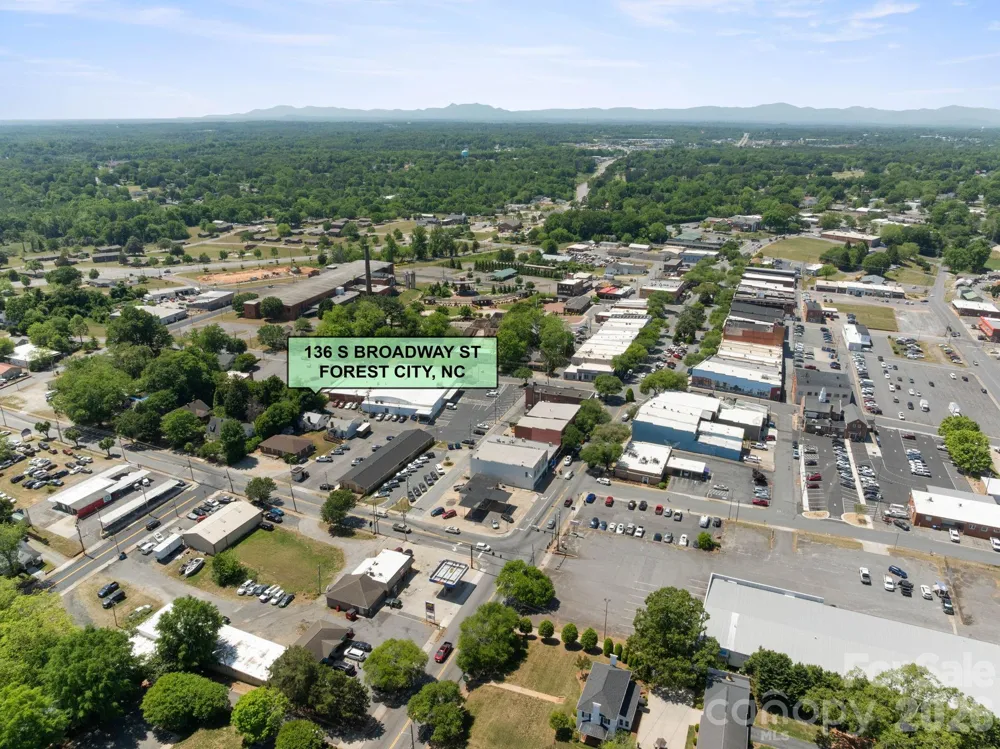 136 S Broadway Street Forest City, NC 28043
