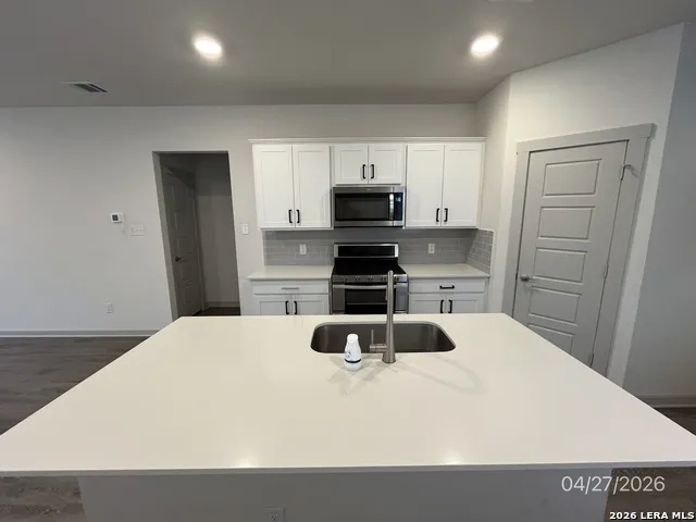 333 WILSHIRE RD San Marcos, TX 78666